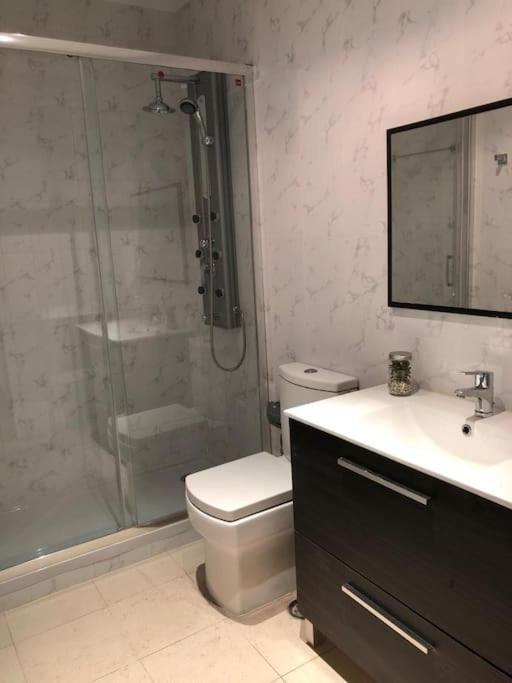 Bonito Apartamento En Calle San Carlos Madrid Luaran gambar